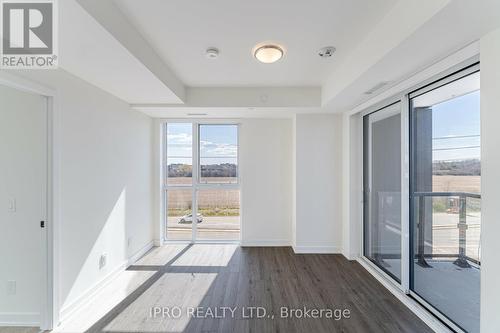 335 Wheat Boom Drive, Oakville, ON - Indoor Photo Showing Other Room