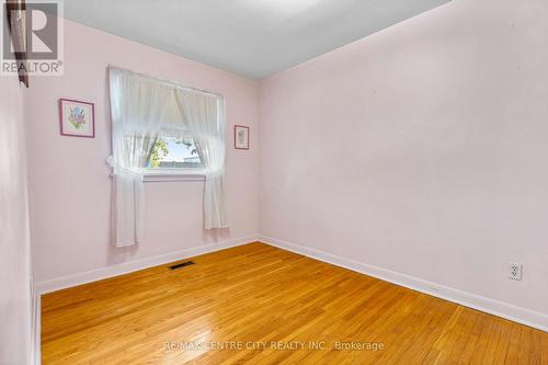 1577 Hansuld Street, London, ON - Indoor Photo Showing Other Room