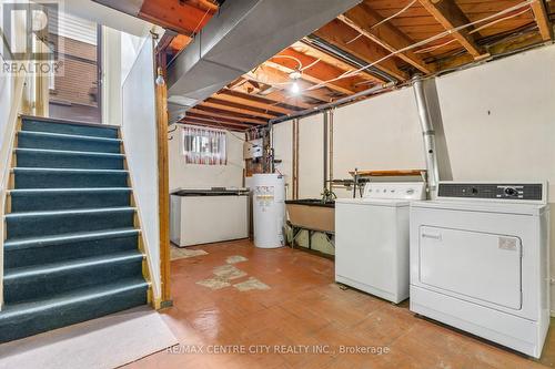 1577 Hansuld Street, London, ON - Indoor Photo Showing Laundry Room