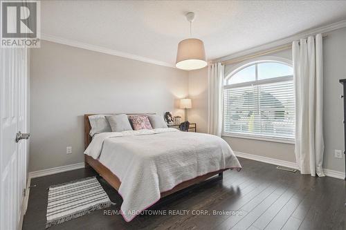 2324 Wuthering Heights Way, Oakville, ON - Indoor Photo Showing Bedroom