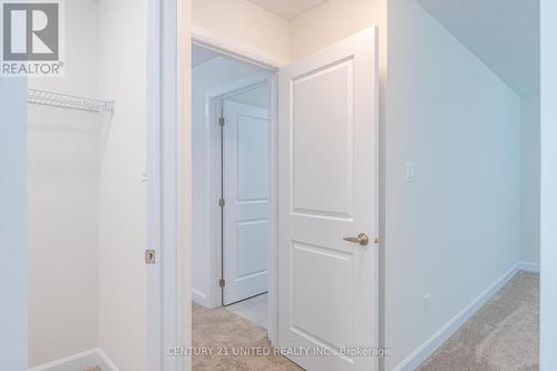 325 Mullighan Gardens, Peterborough (Northcrest), ON - Indoor Photo Showing Other Room