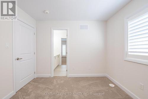 325 Mullighan Gardens, Peterborough (Northcrest), ON - Indoor Photo Showing Other Room