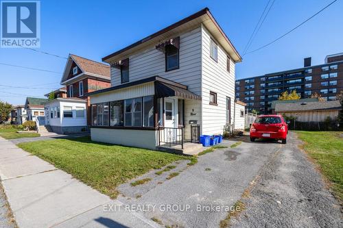 9 Octavia Street, Belleville, ON - Outdoor