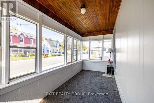 9 Octavia Street, Belleville, ON - Indoor Photo Showing Other Room