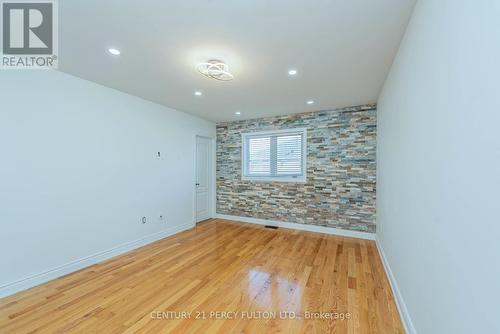 14 Sewells Lane, Brampton, ON - Indoor Photo Showing Other Room