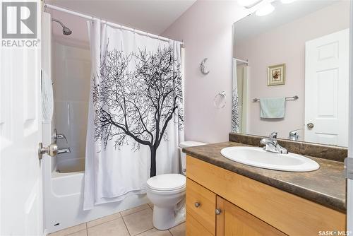 1208 6Th Avenue N, Saskatoon, SK - Indoor Photo Showing Bathroom