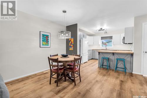 1208 6Th Avenue N, Saskatoon, SK - Indoor Photo Showing Dining Room