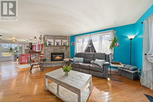 857 River Road, Belleville, ON - Indoor Photo Showing Living Room With Fireplace