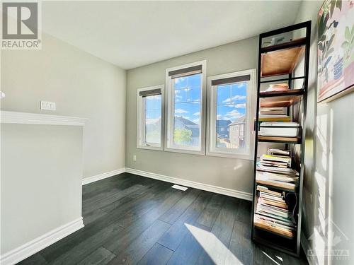 Spacious Den - 561 Chimney Corner Terrace, Ottawa, ON - Indoor Photo Showing Other Room