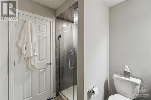 Spacious Bath Oasis in the Ensuite - 561 Chimney Corner Terrace, Ottawa, ON - Indoor Photo Showing Bathroom