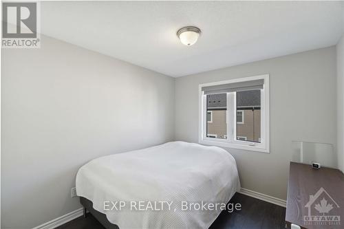 561 Chimney Corner Terrace, Ottawa, ON - Indoor Photo Showing Bedroom