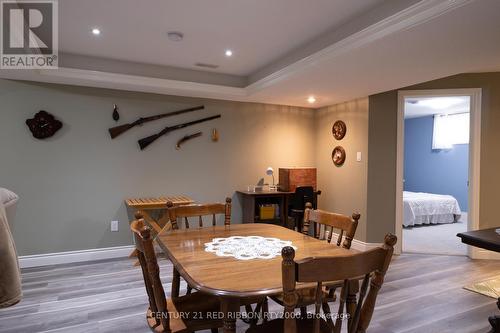 132 Deborah Drive, Strathroy-Caradoc (Ne), ON - Indoor Photo Showing Dining Room