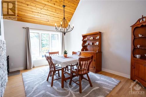 1472 South Russell Road, Russell, ON - Indoor Photo Showing Dining Room