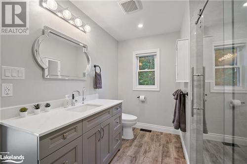 3914 Rosemary Lane, Innisfil, ON - Indoor Photo Showing Bathroom