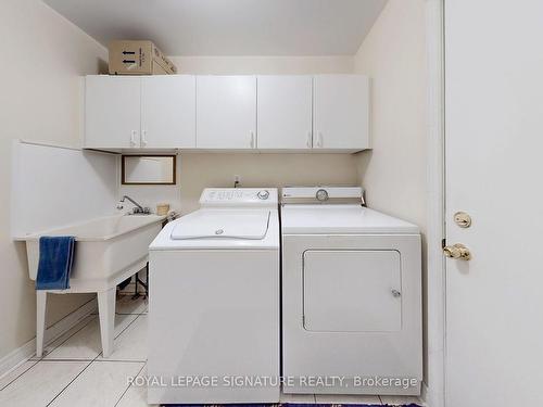 622 Bristol Rd W, Mississauga, ON - Indoor Photo Showing Laundry Room