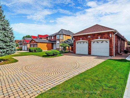 622 Bristol Rd W, Mississauga, ON - Outdoor With Facade