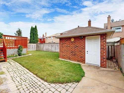 622 Bristol Rd W, Mississauga, ON - Outdoor