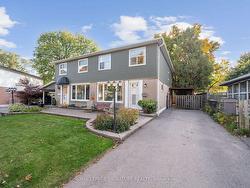 3462 Bannerhill Ave  Mississauga, ON L4X 1V1