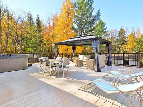 Terrasse - 217 Rue Des Pinsons, Magog, QC - Outdoor