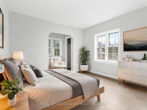 115 Lancaster St W, Kitchener, ON - Indoor Photo Showing Bedroom