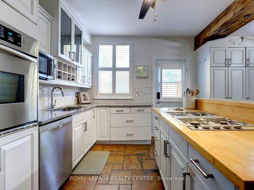 91 Burris St, Hamilton, ON - Indoor Photo Showing Kitchen With Upgraded Kitchen