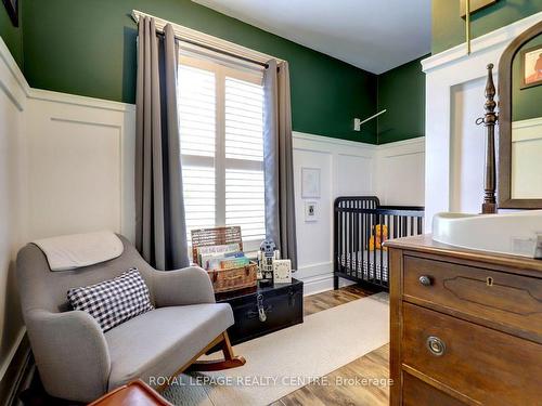 91 Burris St, Hamilton, ON - Indoor Photo Showing Bedroom