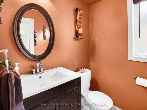 6532 Mary Dr, Niagara Falls, ON - Indoor Photo Showing Bathroom