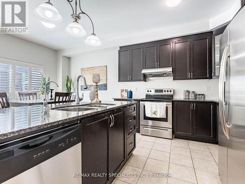 80 Thornbush Boulevard, Brampton, ON - Indoor Photo Showing Kitchen With Stainless Steel Kitchen With Double Sink With Upgraded Kitchen