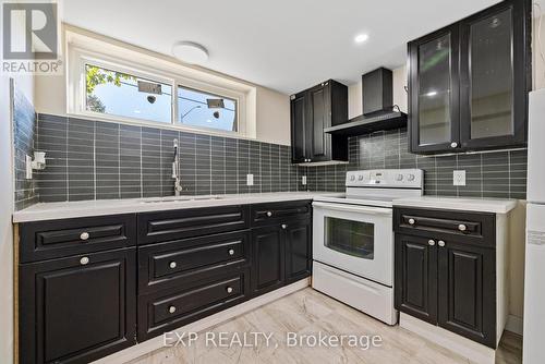 755 Drury Lane, Burlington, ON - Indoor Photo Showing Kitchen