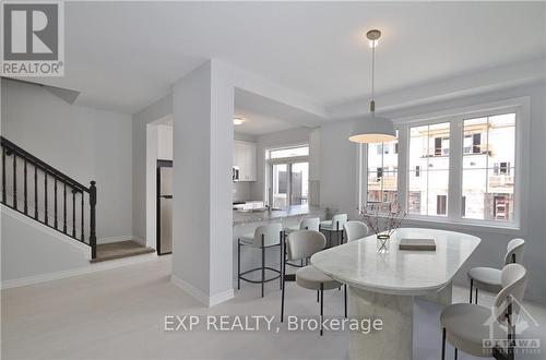 144 Anthracite, Ottawa, ON - Indoor Photo Showing Dining Room