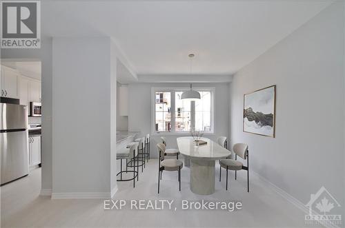 144 Anthracite, Ottawa, ON - Indoor Photo Showing Dining Room