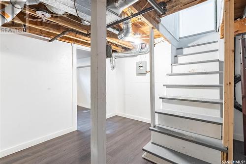 1517 B Avenue N, Saskatoon, SK - Indoor Photo Showing Basement