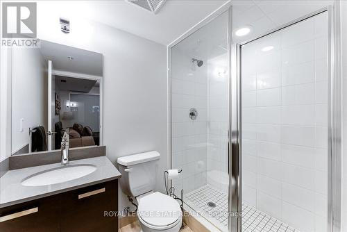 201 - 68 Abell Street, Toronto, ON - Indoor Photo Showing Bathroom