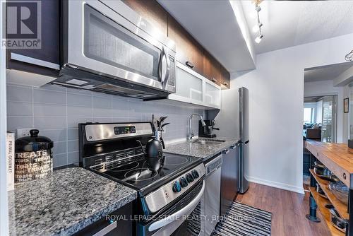 201 - 68 Abell Street, Toronto, ON - Indoor Photo Showing Kitchen With Stainless Steel Kitchen