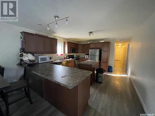 431 Vaughan Street W, Moose Jaw, SK - Indoor Photo Showing Kitchen