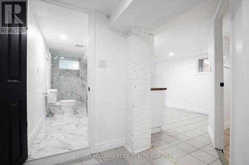 187 Fern Avenue, Toronto, ON - Indoor Photo Showing Bathroom