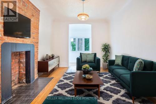 187 Fern Avenue, Toronto, ON - Indoor Photo Showing Living Room With Fireplace