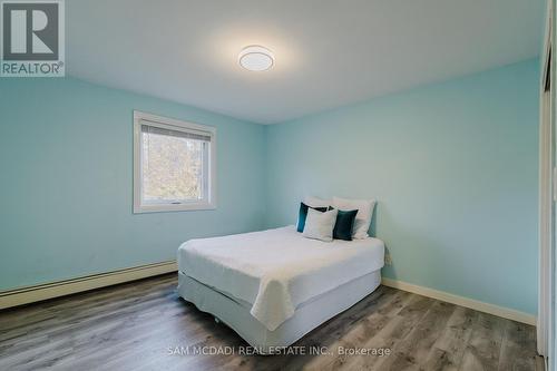 5174 Concession Road 5 Road, Clearview, ON - Indoor Photo Showing Bedroom