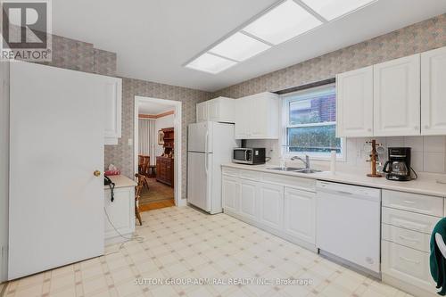 50 Kenmanor Boulevard, Toronto, ON - Indoor Photo Showing Kitchen With Double Sink