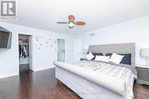 1132 Park Ridge Drive, Oshawa, ON - Indoor Photo Showing Bedroom