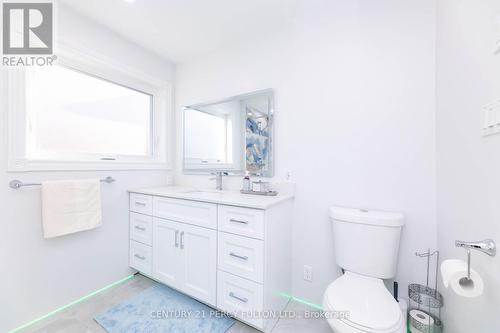 1132 Park Ridge Drive, Oshawa, ON - Indoor Photo Showing Bathroom