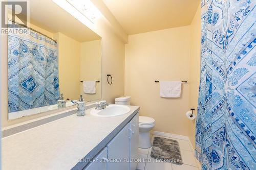 1132 Park Ridge Drive, Oshawa, ON - Indoor Photo Showing Bathroom