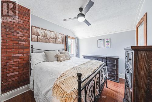 62 Birch Avenue, Hamilton, ON - Indoor Photo Showing Bedroom