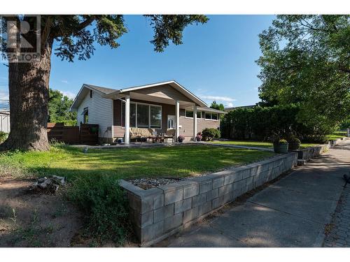 1397 Braemar Street, Kelowna, BC - Outdoor With Deck Patio Veranda