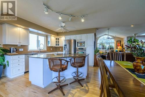 1840 Mckinley Court, Kamloops, BC - Indoor