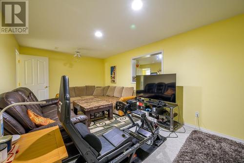 1840 Mckinley Court, Kamloops, BC - Indoor