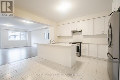 3265 Sixth Line, Oakville, ON - Indoor Photo Showing Kitchen