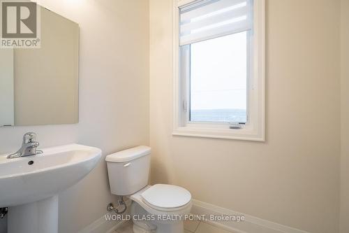 3265 Sixth Line, Oakville, ON - Indoor Photo Showing Bathroom