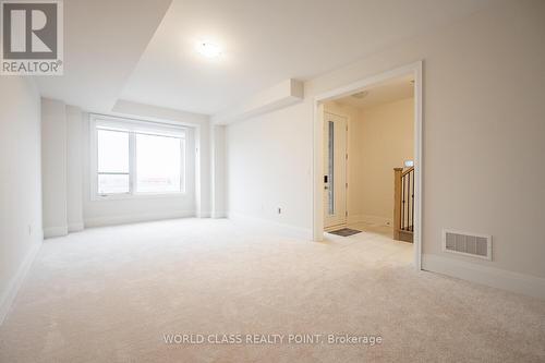 3265 Sixth Line, Oakville, ON - Indoor Photo Showing Other Room