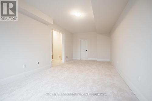 3265 Sixth Line, Oakville, ON - Indoor Photo Showing Other Room